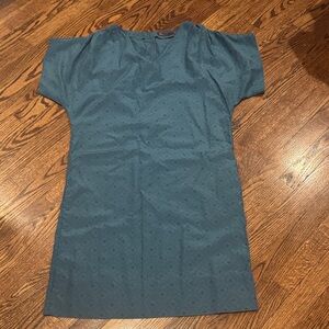 Tea Collection dress 55% Silk 45% Cotton teal with a subtle print